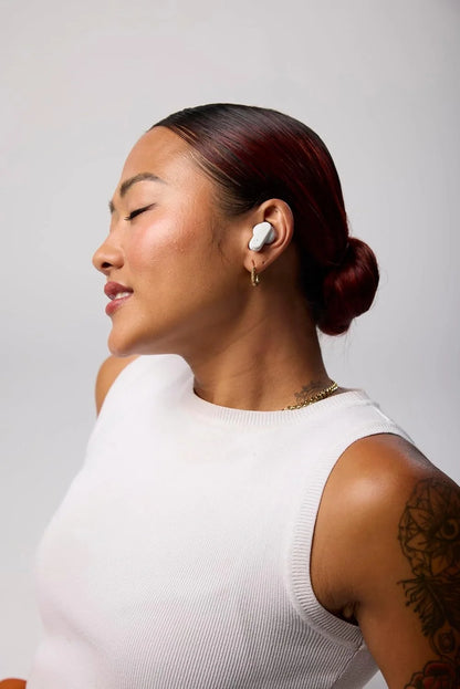 Skullcandy Dime Evo Wireless Earbuds with Clip-Anywhere Case - Bone